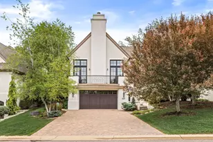 1660 Carriage Path, Golden Valley, MN 55422 - Photo 2