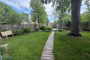 223 10th Ave, Worthington, MN 56187 - Photo 10