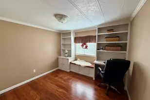 223 10th Ave, Worthington, MN 56187 - Photo 22