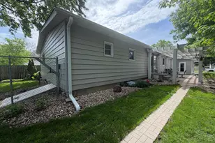 223 10th Ave, Worthington, MN 56187 - Photo 6