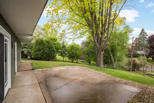 3141 Hillsboro Ave N, New Hope, MN 55427 - Photo 38