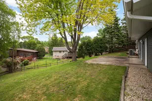 3141 Hillsboro Ave N, New Hope, MN 55427 - Photo 36