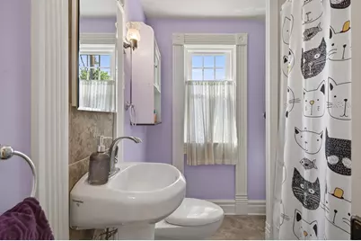 411 W 35th Street, Minneapolis, MN 55408 - Photo 22