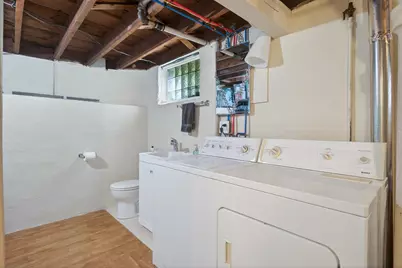 411 W 35th Street, Minneapolis, MN 55408 - Photo 26