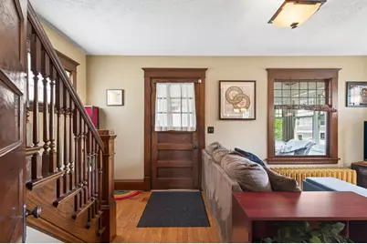 411 W 35th Street, Minneapolis, MN 55408 - Photo 4