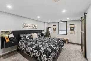 1164 Grospoint Ave N, Oakdale, MN 55128 - Photo 24