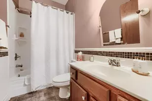 2529 Claremont Dr, Mendota Heights, MN 55120 - Photo 20