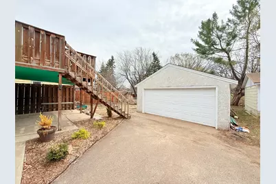 1186 Larpenteur Avenue E, Saint Paul, MN 55109 - Photo 2