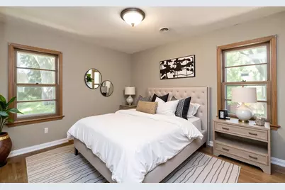 1751 Larpenteur Avenue E, Maplewood, MN 55109 - Photo 12