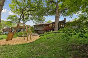 1805 Hampshire Ln N, Golden Valley, MN 55427 - Photo 42