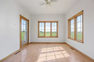 766 36th St S, Moorhead, MN 56560 - Photo 20