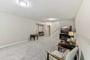 140 Dahlia St, Mahtomedi, MN 55115 - Photo 36