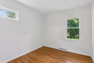 4117 Poplar Bridge Rd, Bloomington, MN 55437 - Photo 16