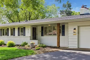 4117 Poplar Bridge Rd, Bloomington, MN 55437 - Photo 2