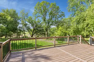 4117 Poplar Bridge Rd, Bloomington, MN 55437 - Photo 8