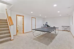 9769 Gable Dr, Eden Prairie, MN 55347 - Photo 20