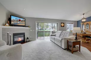 881 Kimberly Ln, Chanhassen, MN 55317 - Photo 8