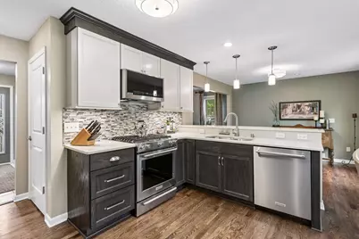 689 Havenhill Road, Eagan, MN 55123 - Photo 10