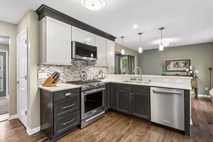 689 Havenhill Rd, Eagan, MN 55123 - Photo 10