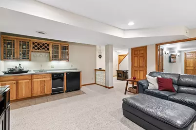 689 Havenhill Road, Eagan, MN 55123 - Photo 34