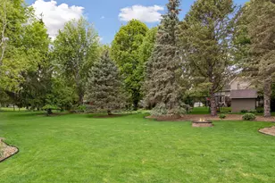 689 Havenhill Rd, Eagan, MN 55123 - Photo 42