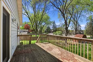 11724 67th Pl N, Maple Grove, MN 55369 - Photo 24