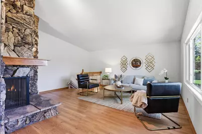 11724 67th Place N, Maple Grove, MN 55369 - Photo 4