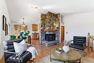 11724 67th Place N, Maple Grove, MN 55369 - Photo 6