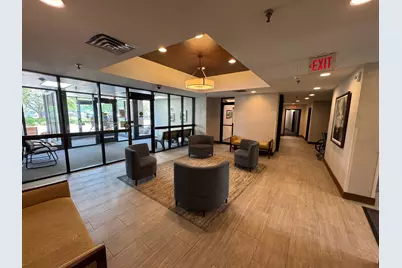 1181 Edgcumbe Road #404, Saint Paul, MN 55105 - Photo 2
