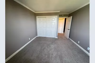 1181 Edgcumbe Road #404, Saint Paul, MN 55105 - Photo 10