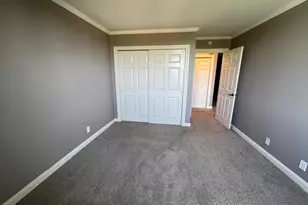 1181 Edgcumbe Rd, Saint Paul, MN 55105 - Photo 10