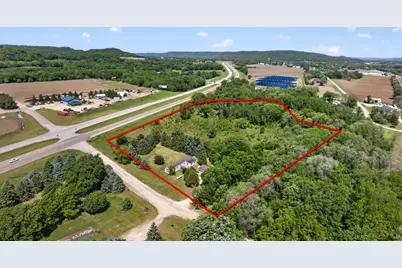16122 627th Street, Kellogg, MN 55945 - Photo 1