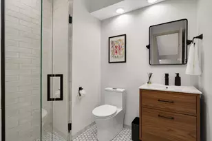 826 Summit Ave, Minneapolis, MN 55403 - Photo 16