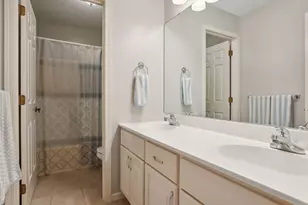 323 St Anne's Pkwy, Hudson, WI 54016 - Photo 34