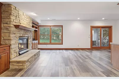 323 Saint Annes Parkway, Hudson, WI 54016 - Photo 40