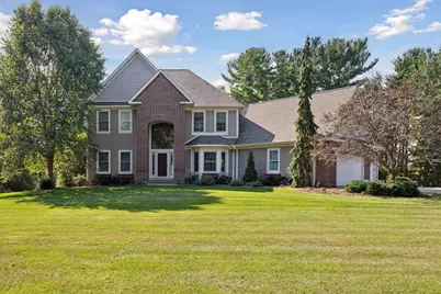 323 Saint Annes Parkway, Hudson, WI 54016 - Photo 2