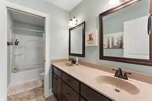20693 Frost Ct, Lakeville, MN 55044 - Photo 48