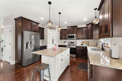 20693 Frost Court, Lakeville, MN 55044 - Photo 6