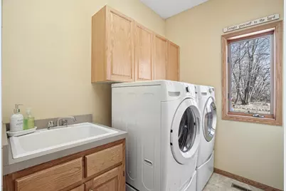 6102 Wildwood Way, Monticello, MN 55362 - Photo 16