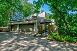5 Crocus Ln, North Oaks, MN 55127 - Photo 2