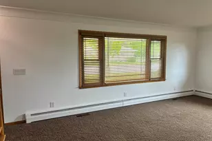 306 E 5th St N, Truman, MN 56088 - Photo 14