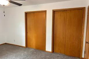 306 E 5th St N, Truman, MN 56088 - Photo 46