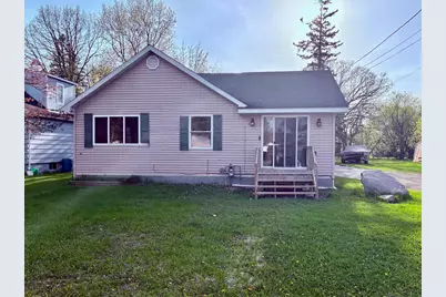 1118 11th Avenue, International Falls, MN 56649 - Photo 2