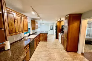 1118 11th Ave, International Falls, MN 56649 - Photo 10
