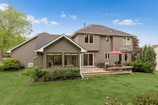1433 Appaloosa Trail, Eagan, MN 55122 - Photo 2