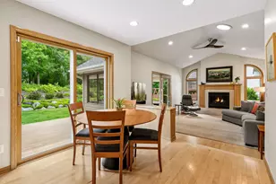 1433 Appaloosa Trail, Eagan, MN 55122 - Photo 4