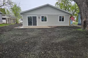 424 Erie Ave, Crosby, MN 56441 - Photo 16