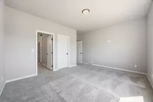 2600 74th Avenue S, Fargo, ND 58104 - Photo 6