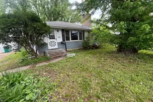 350 E 98th St, Bloomington, MN 55420 - Photo 2