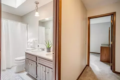 15841 N Hillcrest Court, Eden Prairie, MN 55346 - Photo 32